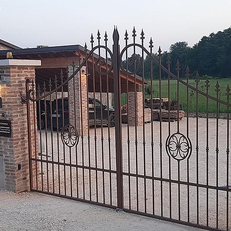 Bed And Breakfast Ca Tognella Pescantina Bagian luar foto