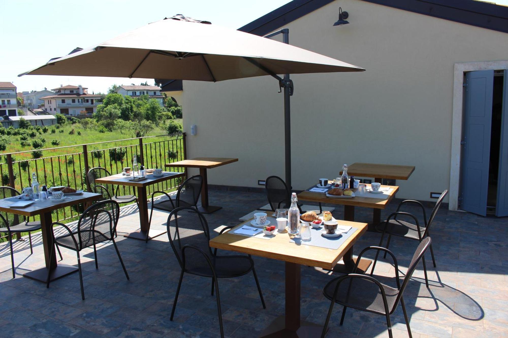 Bed And Breakfast Ca Tognella Pescantina Bagian luar foto
