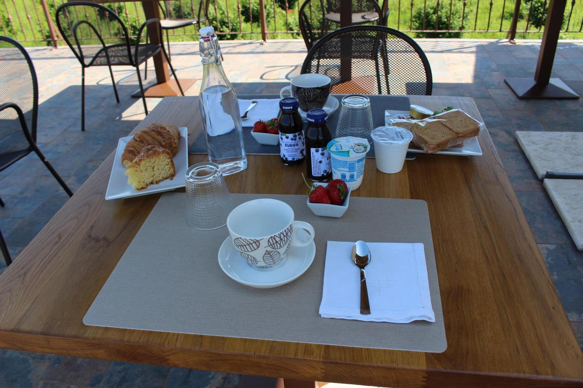 Bed And Breakfast Ca Tognella Pescantina Bagian luar foto