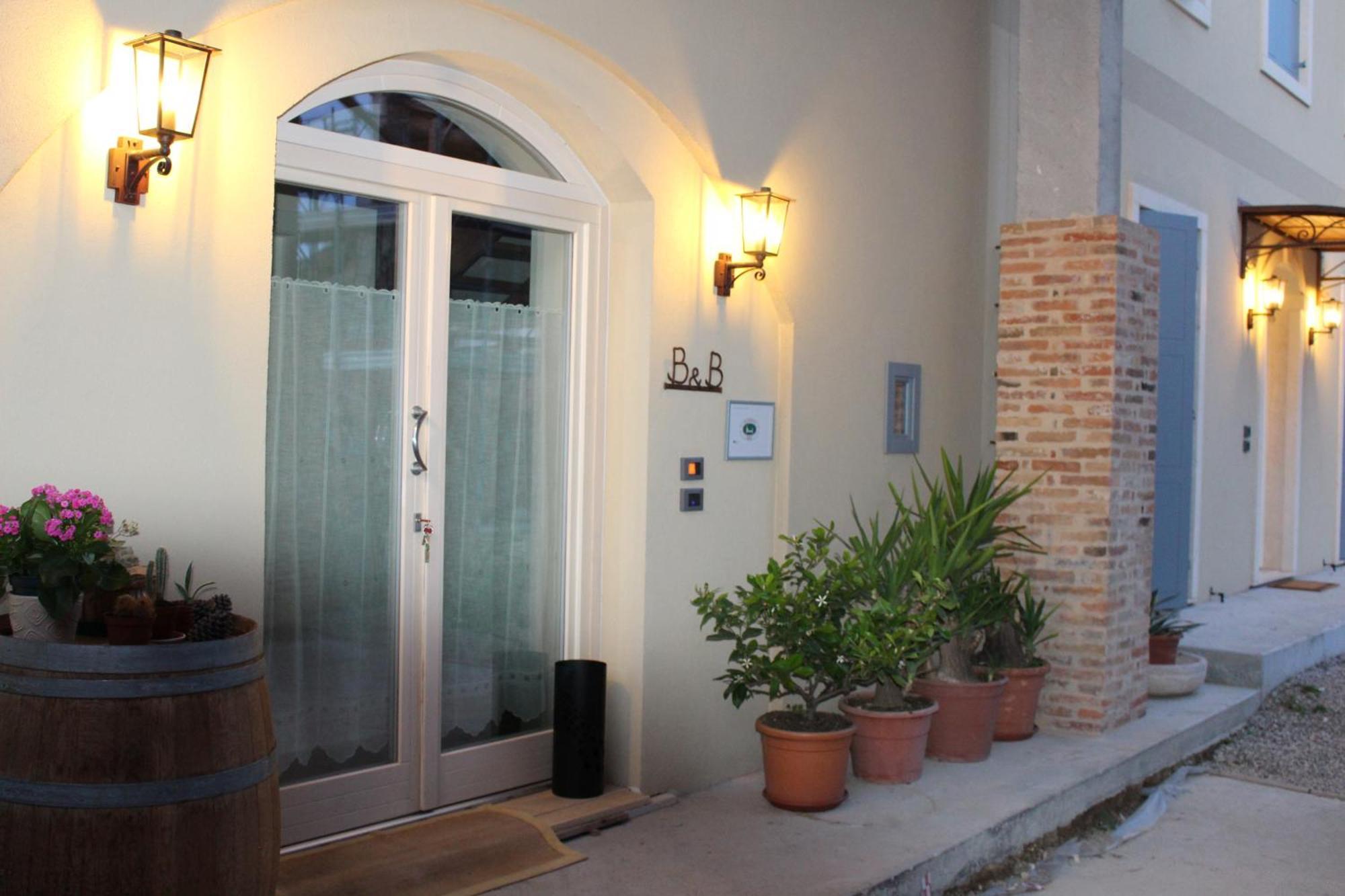 Bed And Breakfast Ca Tognella Pescantina Bagian luar foto